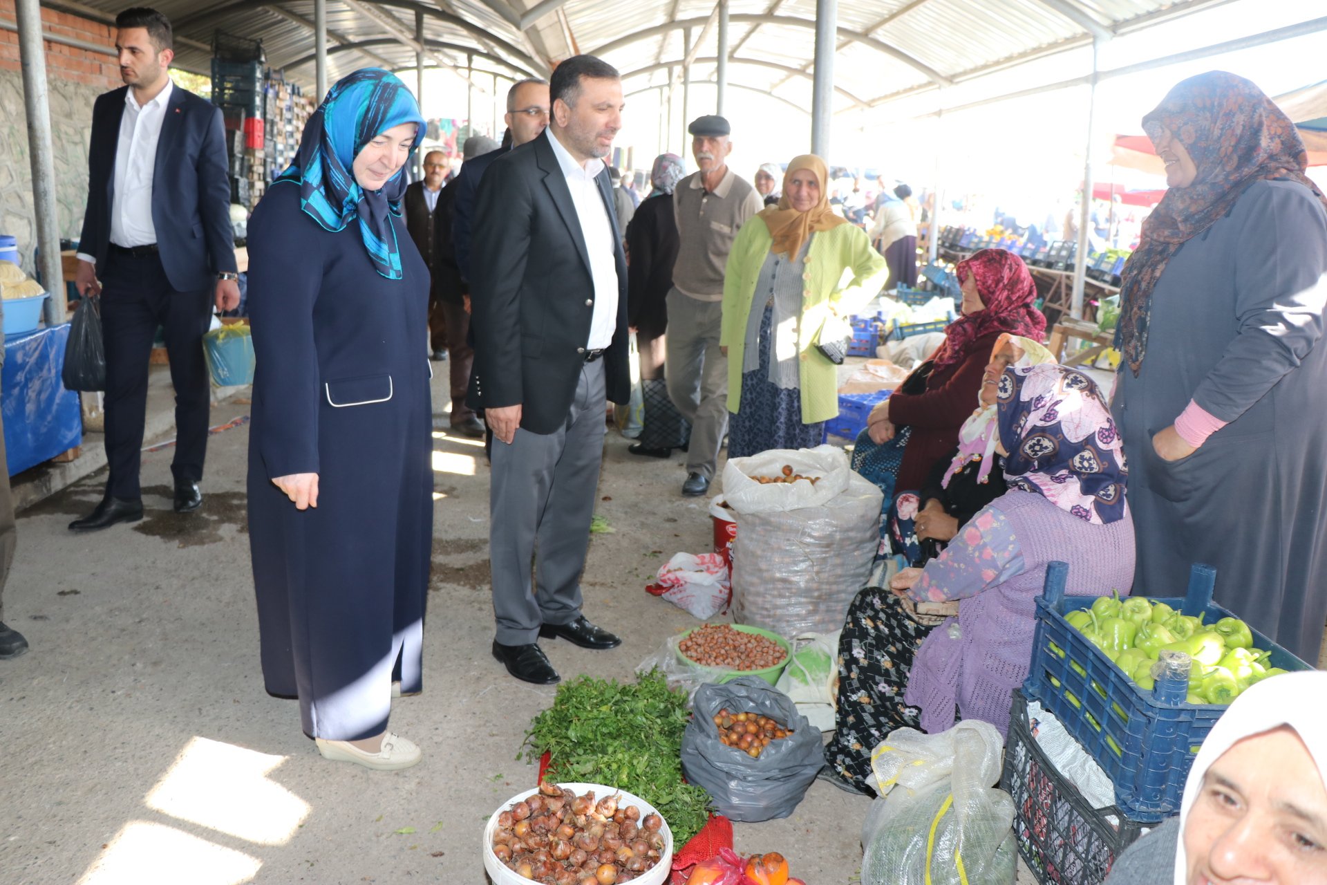 Halk Pazarında Halk Günü